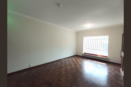 Casa à venda com 375m², 8 quartos e 6 vagas