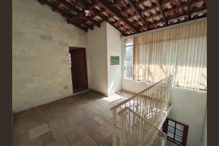 Casa à venda com 375m², 8 quartos e 6 vagas