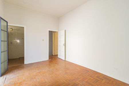 Casa à venda com 170m², 2 quartos e 2 vagas Casa à venda com 170m², 2 quartos e 2 vagasSuíte 2