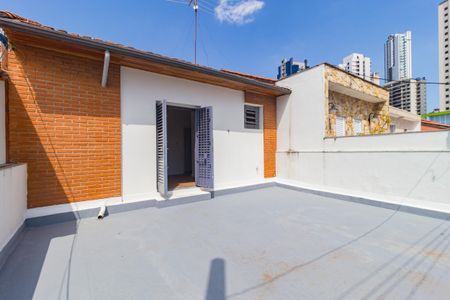 Casa à venda com 170m², 2 quartos e 2 vagas Casa à venda com 170m², 2 quartos e 2 vagasVaranda - Suíte 1