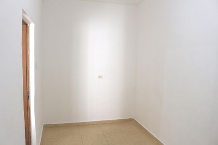 Quarto  de casa para alugar com 2 quartos, 100m² em Cerâmica, São Caetano do Sul