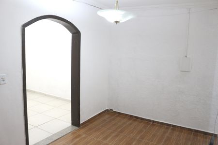 Sala de casa para alugar com 2 quartos, 100m² em Cerâmica, São Caetano do Sul
