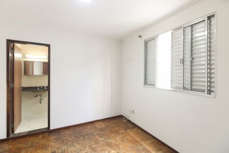 Casa à venda com 167m², 4 quartos e 2 vagasSuíte - Externa 