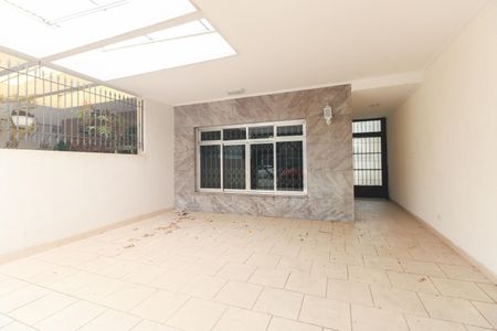 Casa à venda com 167m², 4 quartos e 2 vagasGaragem 