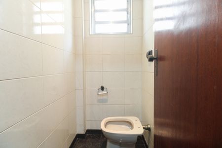 Casa à venda com 167m², 4 quartos e 2 vagasLavabo 