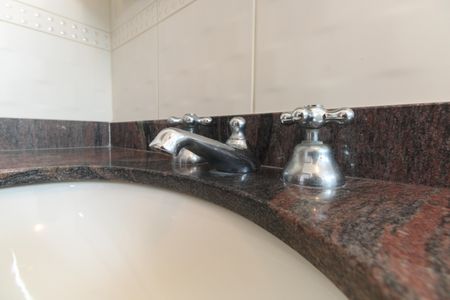 Casa à venda com 167m², 4 quartos e 2 vagasBanheiro - Suíte Externa 