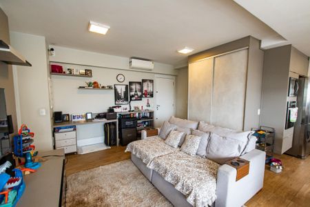 Sala de apartamento à venda com 3 quartos, 91m² em Vila Dom Pedro I, São Paulo