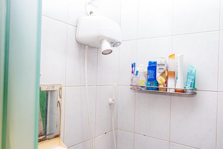 Casa à venda com 250m², 3 quartos e 2 vagas Casa à venda com 250m², 3 quartos e 2 vagasBanheiro da Suíte