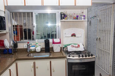 Casa à venda com 250m², 3 quartos e 2 vagas Casa à venda com 250m², 3 quartos e 2 vagasCozinha