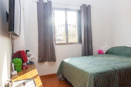 Casa à venda com 250m², 3 quartos e 2 vagas Casa à venda com 250m², 3 quartos e 2 vagasSuíte