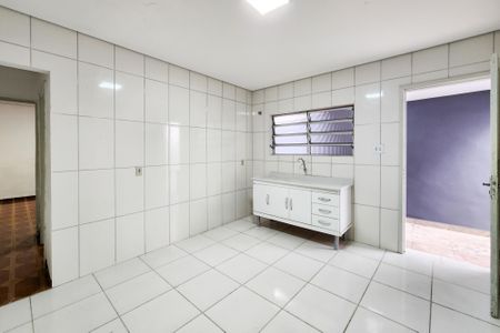 Casa à venda com 155m², 2 quartos e 2 vagas Casa à venda com 155m², 2 quartos e 2 vagasCozinha