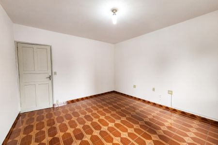 Casa à venda com 155m², 2 quartos e 2 vagas Casa à venda com 155m², 2 quartos e 2 vagasSala