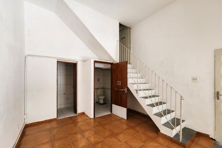 Casa à venda com 155m², 2 quartos e 2 vagas Casa à venda com 155m², 2 quartos e 2 vagasEscritório