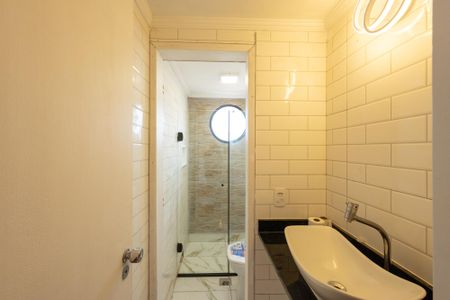 Apartamento à venda com 48m², 1 quarto e sem vaga Apartamento à venda com 48m², 1 quarto e sem vagaBanheiro Social