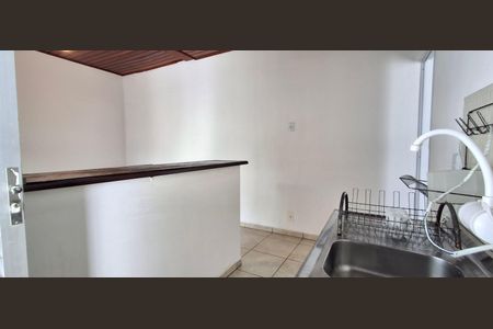 Cozinha  de casa para alugar com 1 quarto, 35m² em Trindade, Florianópolis
