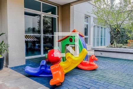 Apartamento à venda com 72m², 2 quartos e 2 vagas Apartamento à venda com 72m², 2 quartos e 2 vagasÁrea comum - Playground