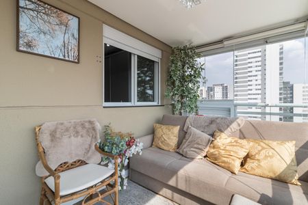 Apartamento à venda com 72m², 2 quartos e 2 vagas Apartamento à venda com 72m², 2 quartos e 2 vagasVaranda