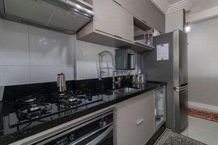 Apartamento à venda com 72m², 2 quartos e 2 vagas Apartamento à venda com 72m², 2 quartos e 2 vagasCozinha