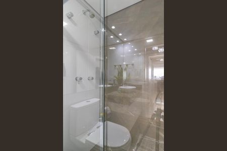 Apartamento à venda com 72m², 2 quartos e 2 vagas Apartamento à venda com 72m², 2 quartos e 2 vagasBanheiro Corredor