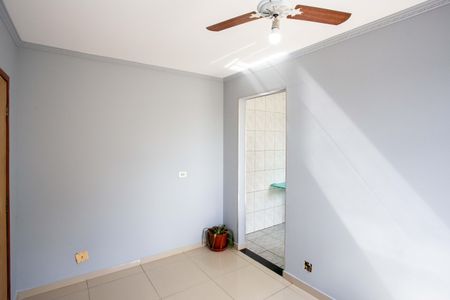 Sala de apartamento para alugar com 2 quartos, 55m² em Conjunto Residencial Sanko, Diadema