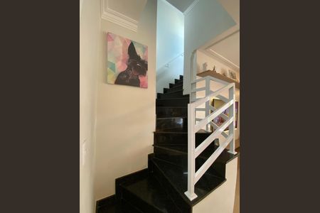 Apartamento à venda com 126m², 2 quartos e 2 vagasCorredor