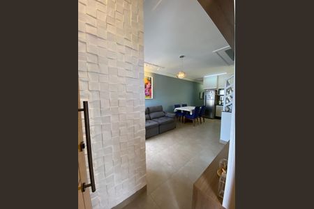 Apartamento à venda com 126m², 2 quartos e 2 vagasSala