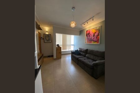 Apartamento à venda com 126m², 2 quartos e 2 vagasSala