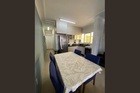 Apartamento à venda com 126m², 2 quartos e 2 vagasCozinha