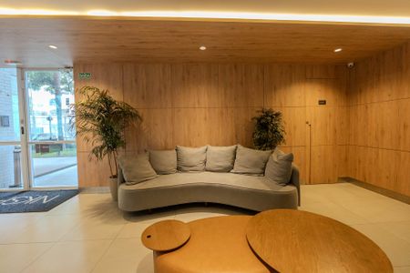 Apartamento à venda com 62m², 2 quartos e 1 vaga Apartamento à venda com 62m², 2 quartos e 1 vagaHall de entrada