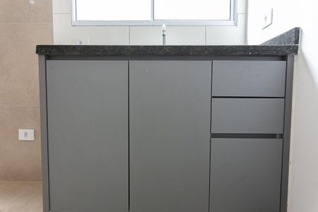 Cozinha de apartamento para alugar com 1 quarto, 29m² em Vila Esperança, São Paulo