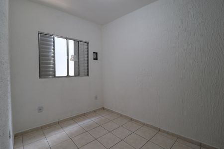 Quarto  de casa para alugar com 2 quartos, 45m² em Vila Guaraciaba, Santo André