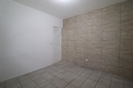 Sala de casa para alugar com 2 quartos, 45m² em Vila Guaraciaba, Santo André