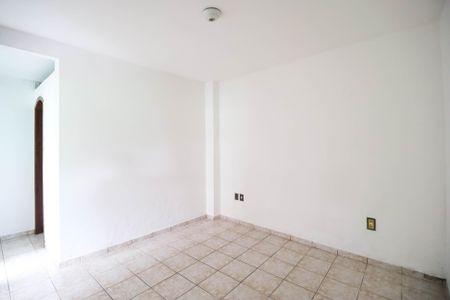 Sala/Quarto de casa para alugar com 1 quarto, 30m² em Jardim Virginia Bianca, São Paulo
