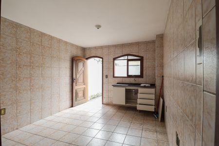Cozinha de casa para alugar com 1 quarto, 30m² em Jardim Virginia Bianca, São Paulo