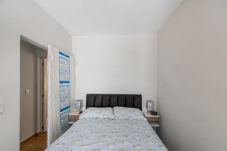 Casa à venda com 60m², 2 quartos e 1 vaga Casa à venda com 60m², 2 quartos e 1 vagaQuarto 1