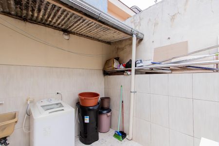 Casa à venda com 60m², 2 quartos e 1 vaga Casa à venda com 60m², 2 quartos e 1 vagaÁrea de Serviço