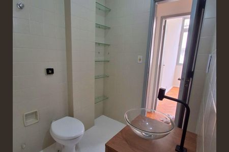 Banheiro Social de apartamento para alugar com 2 quartos, 55m² em Tijuca, Rio de Janeiro