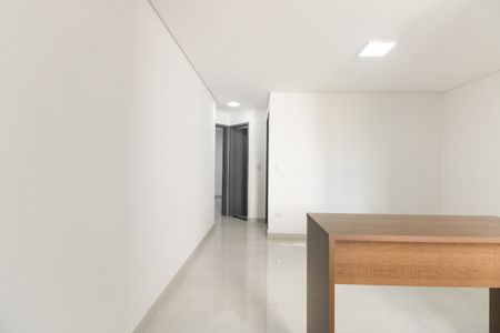 Sala  de apartamento à venda com 2 quartos, 42m² em Vila Carrão, São Paulo