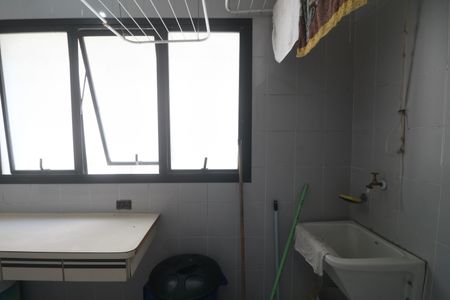 Apartamento para alugar com 100m², 3 quartos e 2 vagas Apartamento para alugar com 100m², 3 quartos e 2 vagasÁrea de Serviço