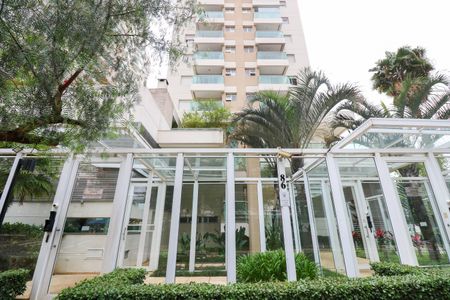 Apartamento à venda com 37m², 1 quarto e 1 vaga Apartamento à venda com 37m², 1 quarto e 1 vagaFachada