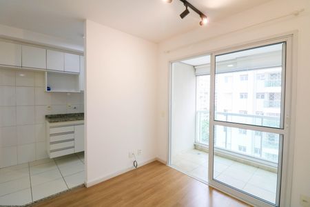 Apartamento à venda com 37m², 1 quarto e 1 vaga Apartamento à venda com 37m², 1 quarto e 1 vagaSala/Cozinha
