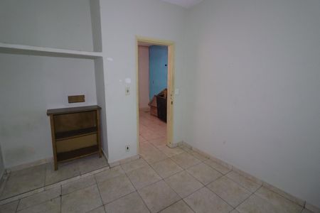 Sala de casa à venda com 6 quartos, 275m² em Novo Osasco, Osasco