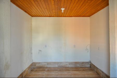 Casa à venda com 2 quartos, 80m² em Teresópolis, Porto Alegre