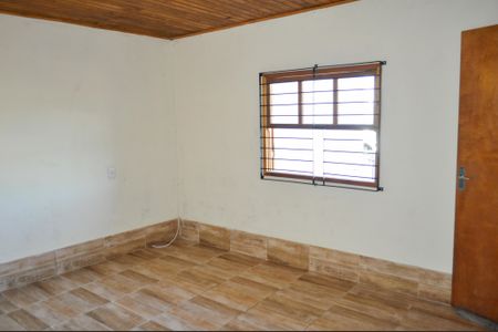 Casa à venda com 2 quartos, 80m² em Teresópolis, Porto Alegre