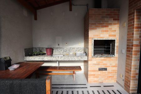 Apartamento para alugar com 48m², 2 quartos e 1 vagaÁrea comum - Churrasqueira