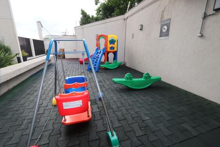 Apartamento para alugar com 48m², 2 quartos e 1 vagaÁrea comum - Playground