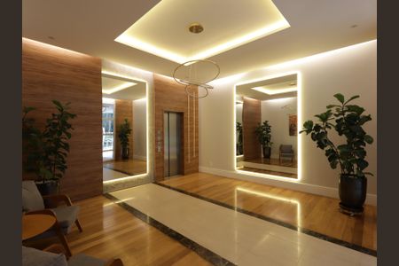 Apartamento à venda com 138m², 3 quartos e 3 vagasHall social