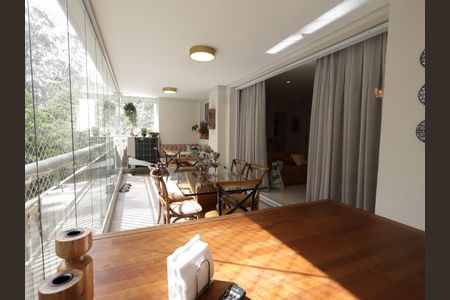 Apartamento à venda com 138m², 3 quartos e 3 vagasVaranda gourmet