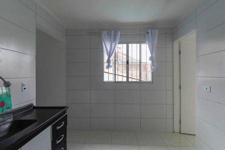 Sala/Cozinha de casa para alugar com 1 quarto, 50m² em Parque Santa Madalena, São Paulo