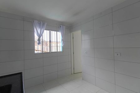 Sala/Cozinha de casa para alugar com 1 quarto, 50m² em Parque Santa Madalena, São Paulo